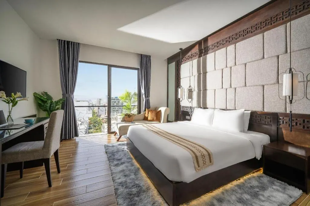 **** Hotel Pansy Beach Dana Da Nang Vietnam