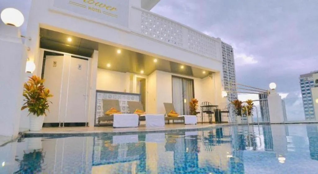 Pansy Beach Dana Da Nang 4*,